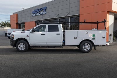 2024 RAM 3500 Chassis Cab Tradesman