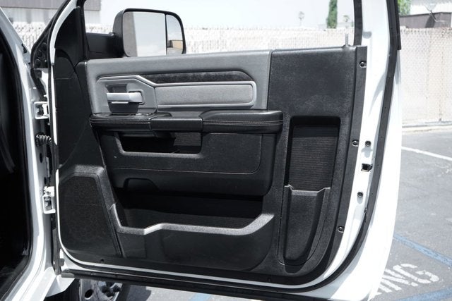 2022 RAM 5500HD SLT
