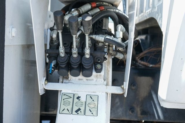 2013 Ford F-750SD XL