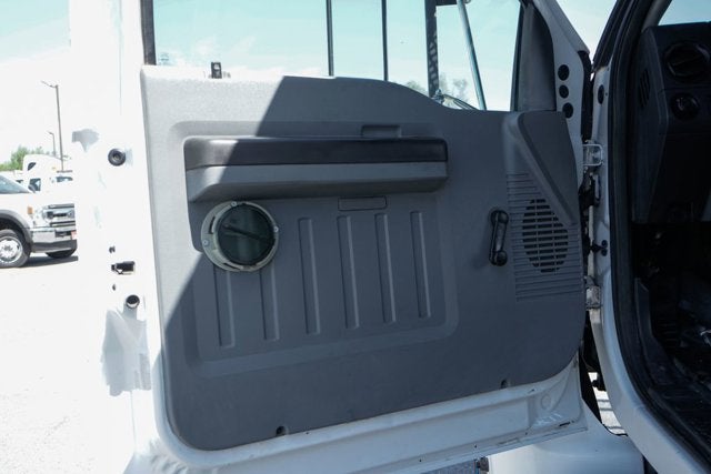 2013 Ford F-750SD XL