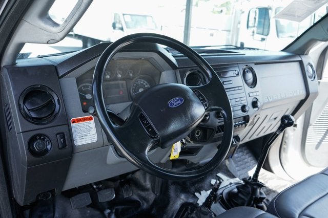 2013 Ford F-750SD XL