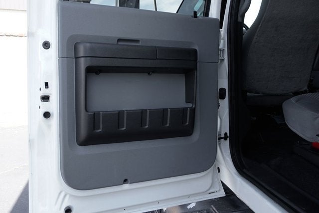 2015 Ford F-650SD XLT