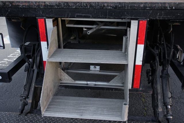 2015 Ford F-650SD XLT