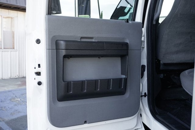 2015 Ford F-650SD XLT