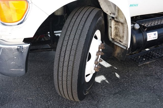 2015 Ford F-650SD XLT