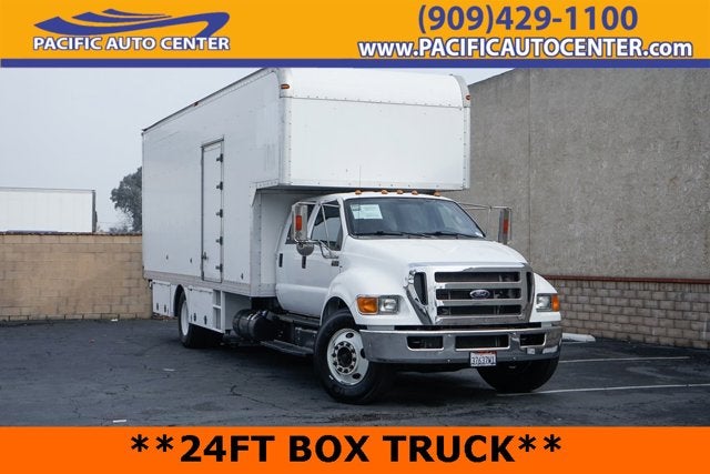 2015 Ford F-650SD XLT