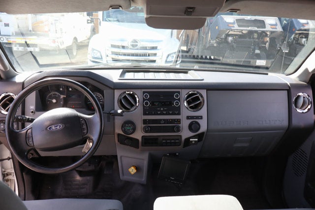 2015 Ford F-650SD XLT