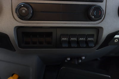 2015 Ford F-650SD XLT