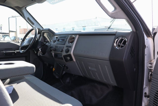 2015 Ford F-650SD XLT