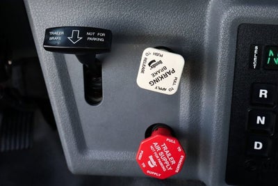 2011 Ford F-650SD XLT