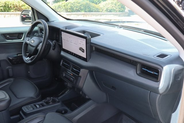2025 Ford Maverick Lobo Standard