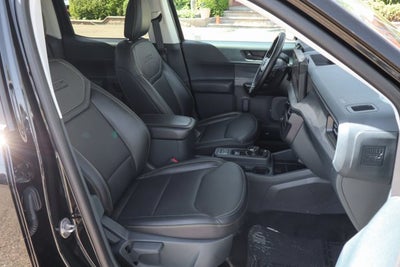 2025 Ford Maverick Lobo Standard