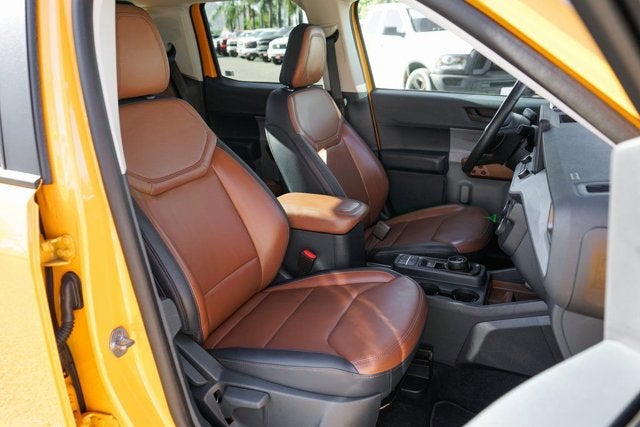 2023 Ford Maverick Lariat