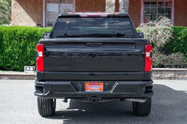 2021 Chevrolet Silverado 1500 Custom
