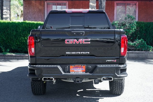 2022 GMC Sierra 1500 AT4