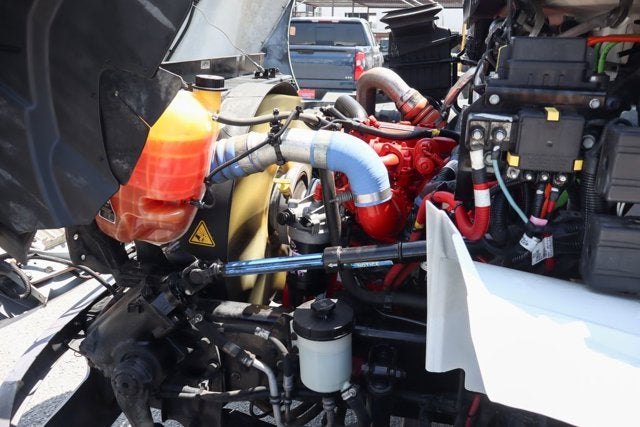 2019 International 4300 Base