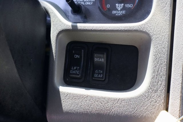 2019 International 4300 Base