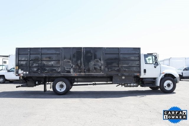 2018 International 4300 24 Foot