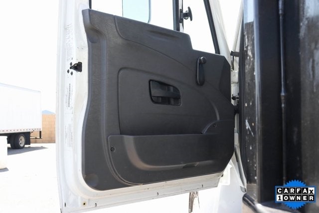 2018 International 4300 24 Foot