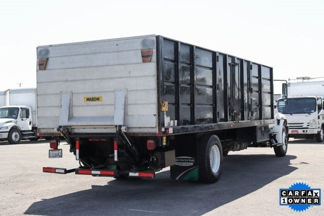 2018 International 4300 24 Foot