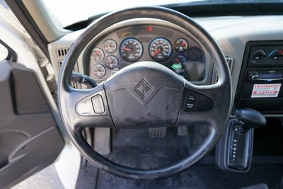 2015 International 4000 26 Foot Box