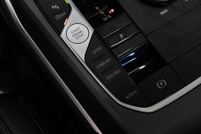 2025 BMW 2 Series 230i