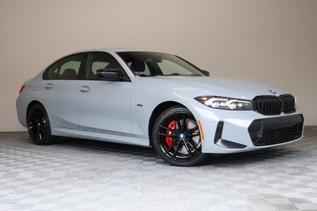2023 BMW 3 Series 330e iPerformance