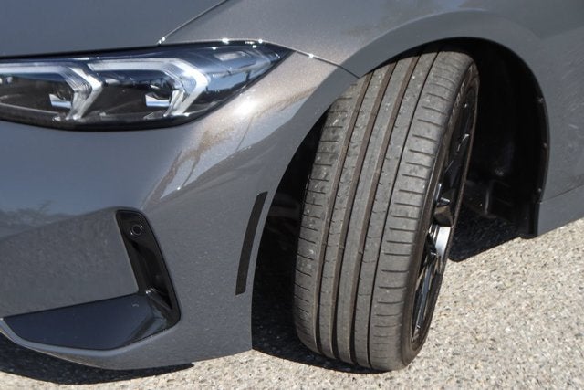 2025 BMW 3 Series M340i