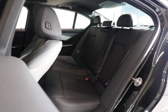 2021 BMW 3 Series 330e iPerformance