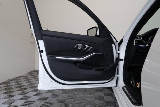 2022 BMW 3 Series 330i