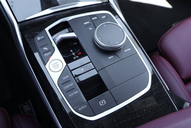 2024 BMW 3 Series 330i