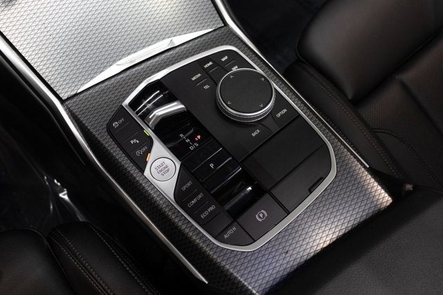 2023 BMW 3 Series 330i xDrive