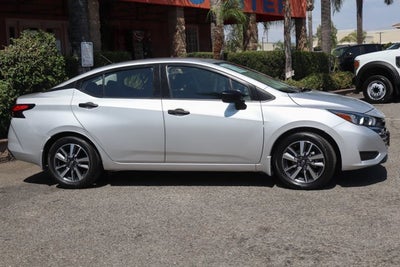 2023 Nissan Versa 1.6 S