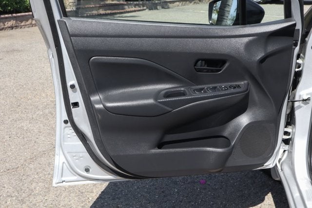 2023 Nissan Versa 1.6 S