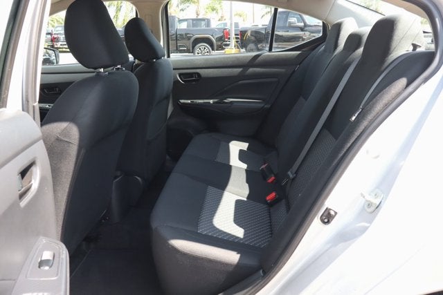 2023 Nissan Versa 1.6 S