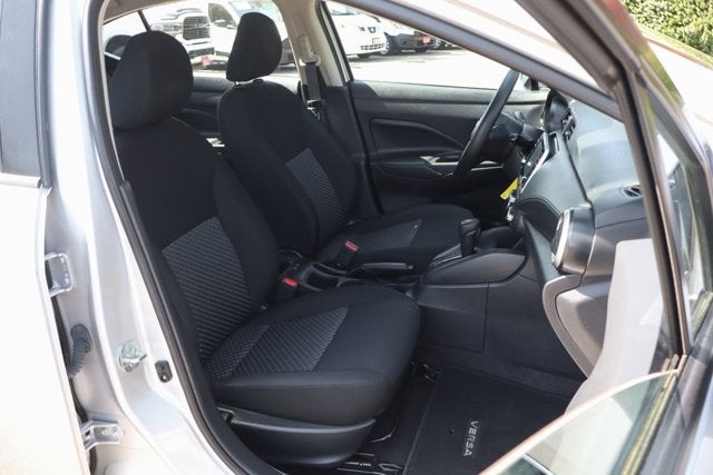 2023 Nissan Versa 1.6 S