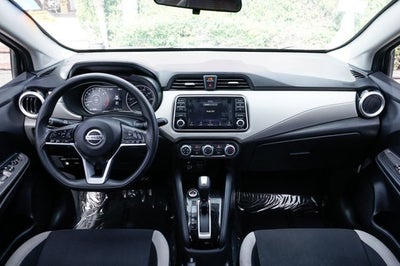 2021 Nissan Versa 1.6 SV