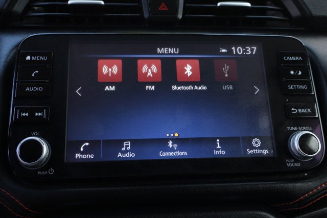 2024 Nissan Versa 1.6 SR