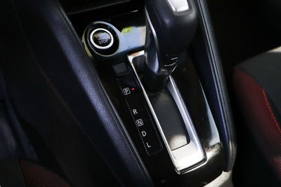 2024 Nissan Versa 1.6 SR