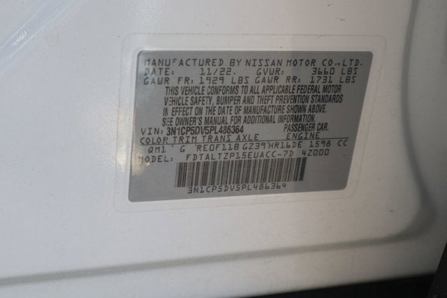 2023 Nissan Kicks SR