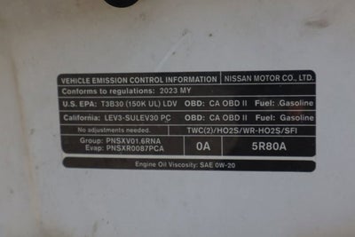 2023 Nissan Kicks SR