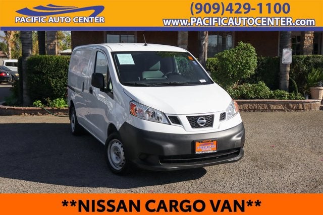 2017 Nissan NV200 S