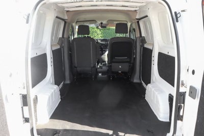 2018 Nissan NV200 SV