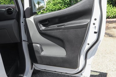 2020 Nissan NV200 SV