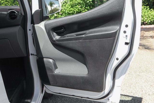 2020 Nissan NV200 SV