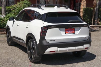 2025 Nissan Kicks SR