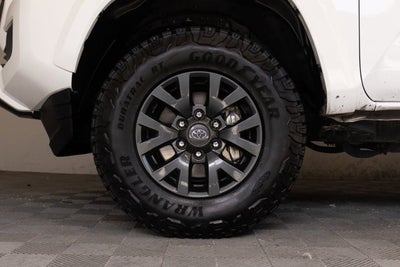 2023 Toyota Tacoma 2WD SR5