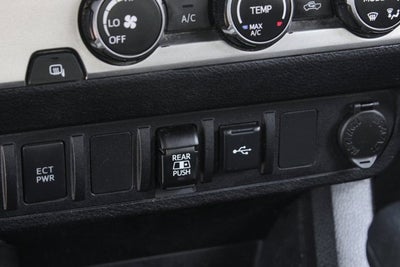 2020 Toyota Tacoma SR5