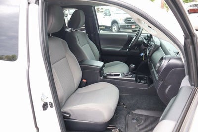 2022 Toyota Tacoma 2WD SR