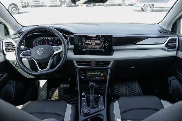 2025 Volkswagen Taos 1.5T SEL